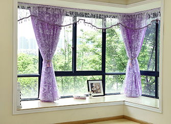 窗簾材質(zhì)全解析 常見分類、優(yōu)缺點與選擇指南