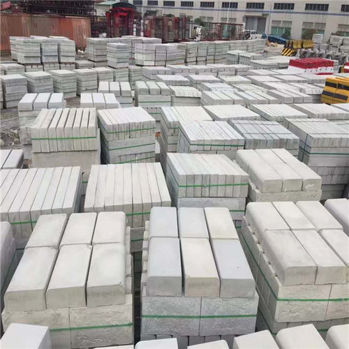 清遠水泥路側(cè)石廠直銷 華堅水泥制品專業(yè)銷售